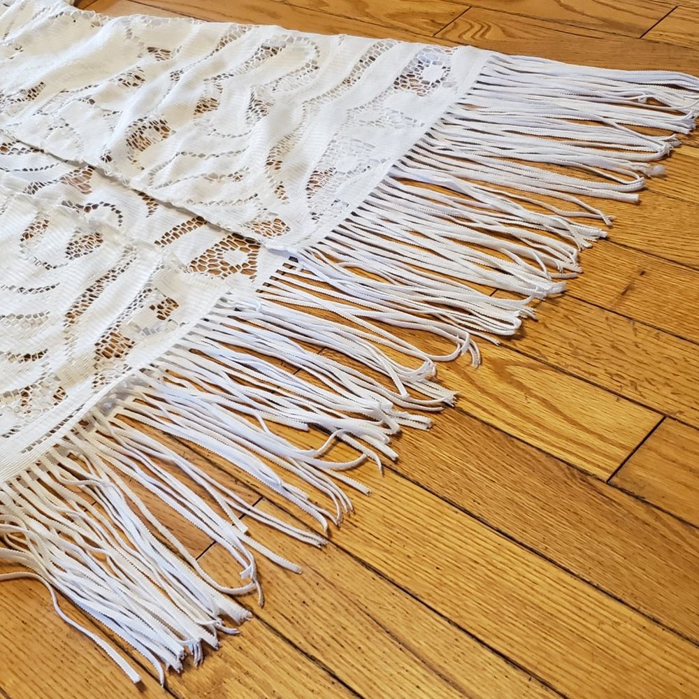 Jiujin White Lace & Fringe Bathing Suit Cover - Picture 4 of 12